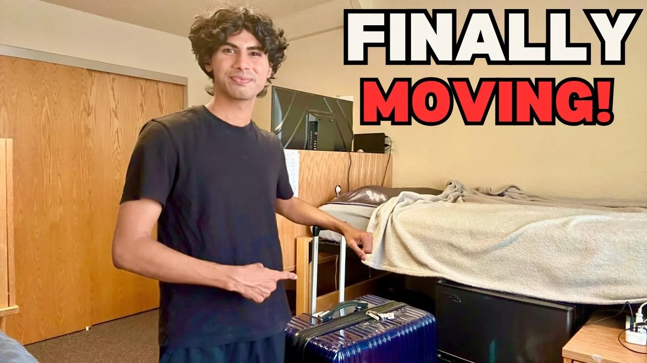 Moving to My New Dorm in USA | College Vlog video thumbnail
